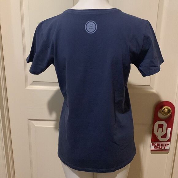 Life is good crusher watercolor flag T-shirt. Small - Picture 3 of 9